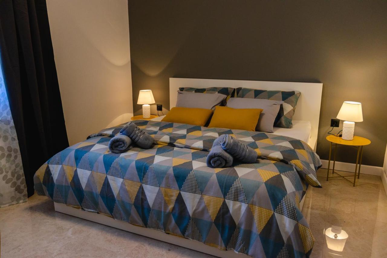 Apartman Luma Krk Town Esterno foto