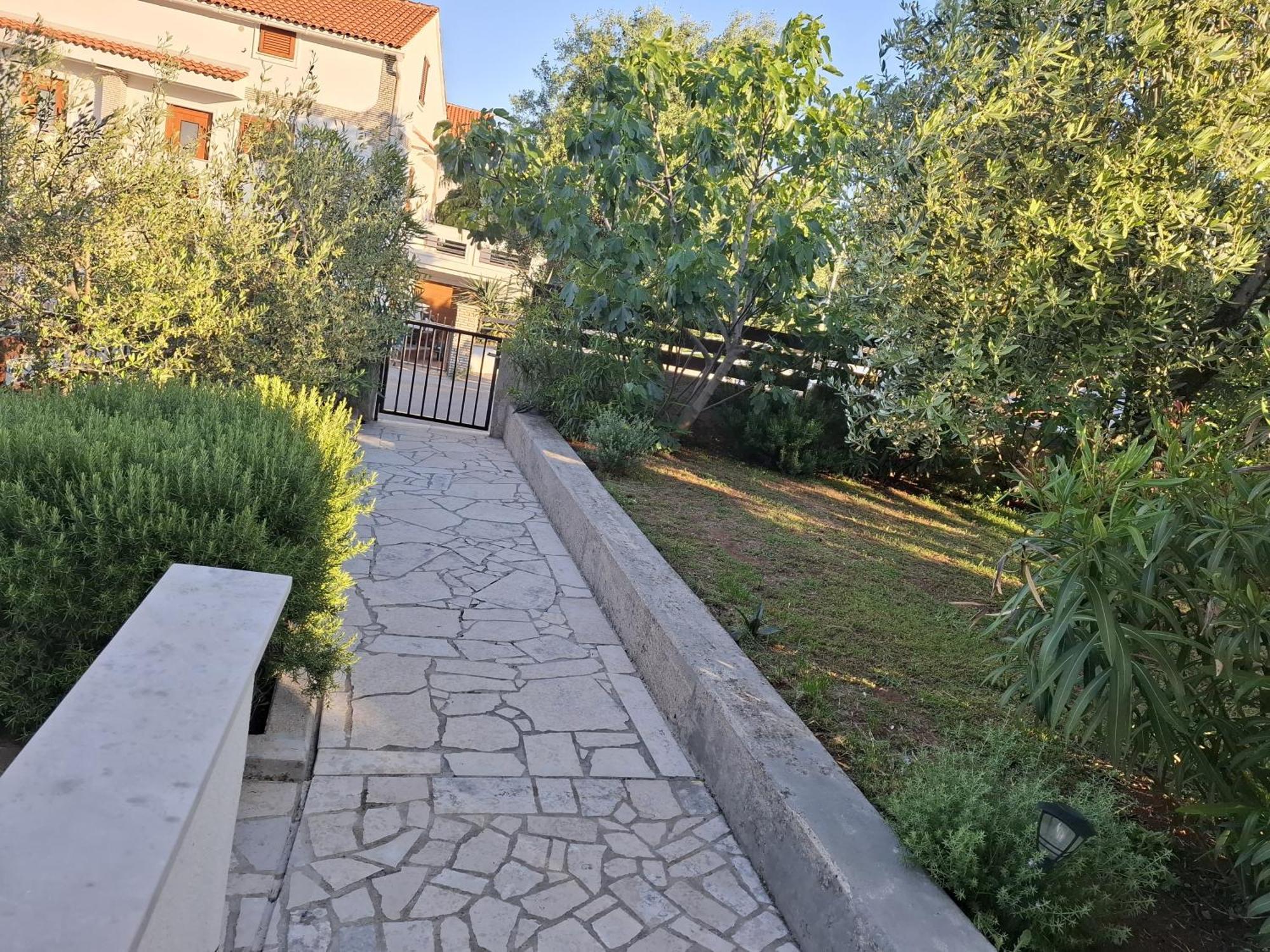 Apartman Luma Krk Town Esterno foto