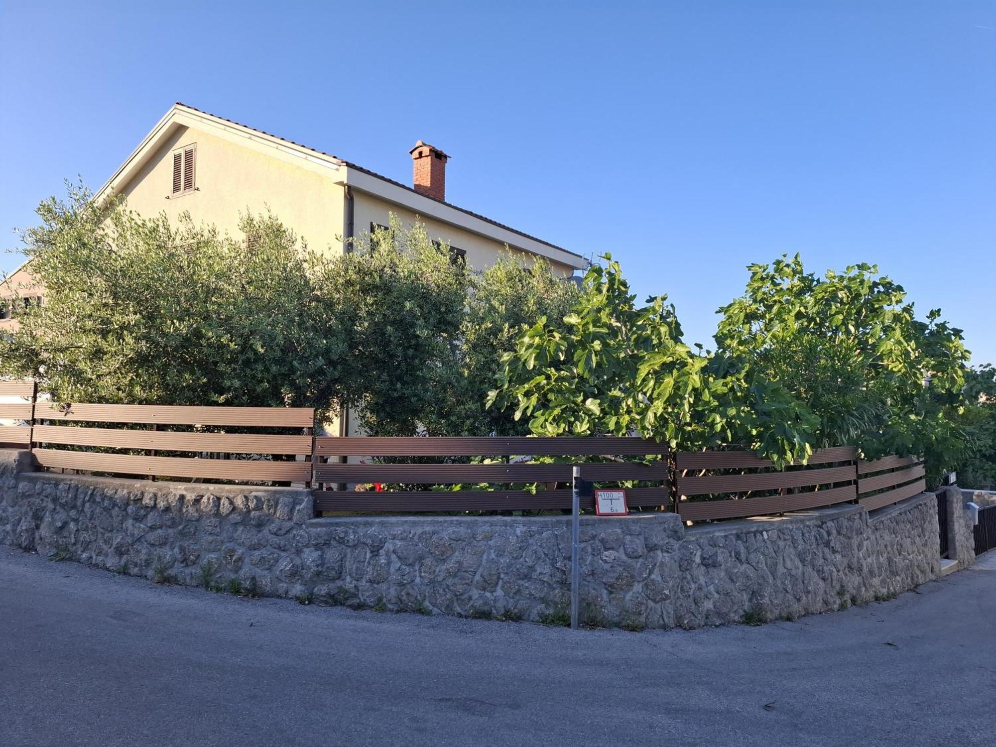 Apartman Luma Krk Town Esterno foto